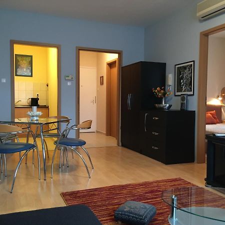 شقة Romai Apartmanhaz Hévíz المظهر الخارجي الصورة