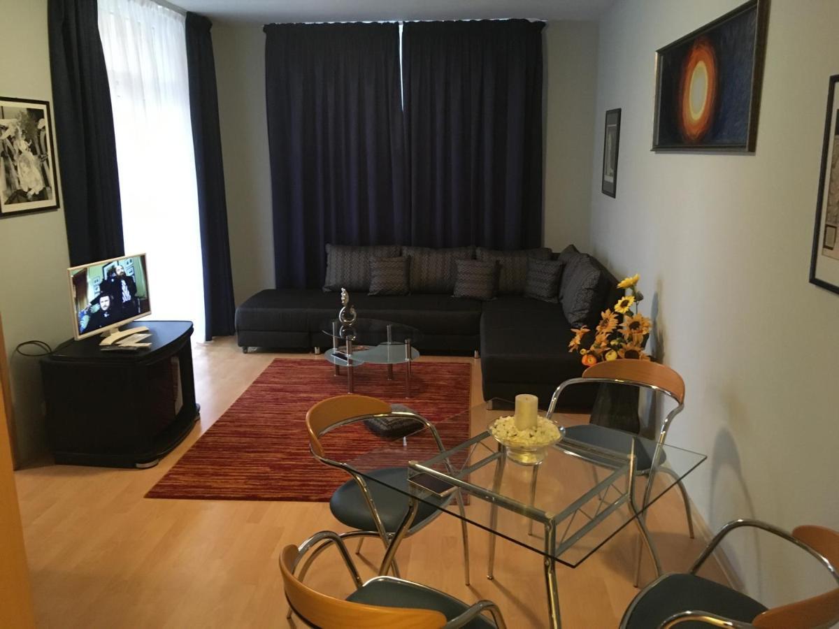 شقة Romai Apartmanhaz Hévíz المظهر الخارجي الصورة