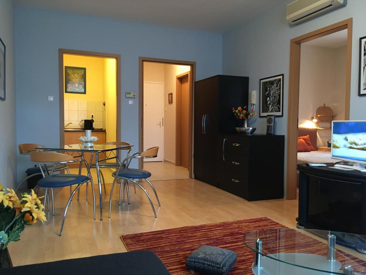 شقة Romai Apartmanhaz Hévíz المظهر الخارجي الصورة